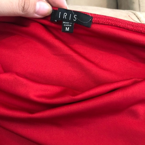 Lady in red mini dress - Picture 4 of 4